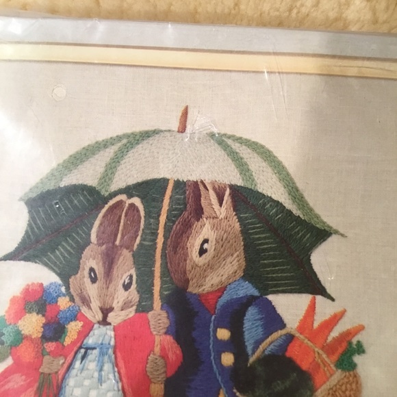 Vintage CM Beatrix Potter Crewel Picture Kit - Picture 3 of 7